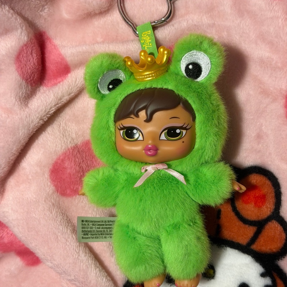 Bratz Bratziez Iconz Yasmin Frog Keychain